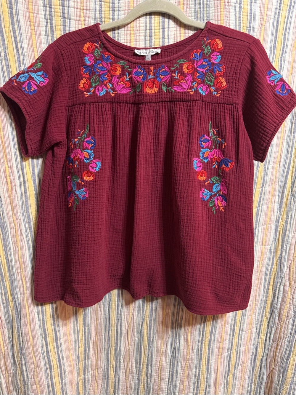 Studio See n Be Seen Embroidered Burgundy Short-Sleeve Peasant Peplum Top Sz S